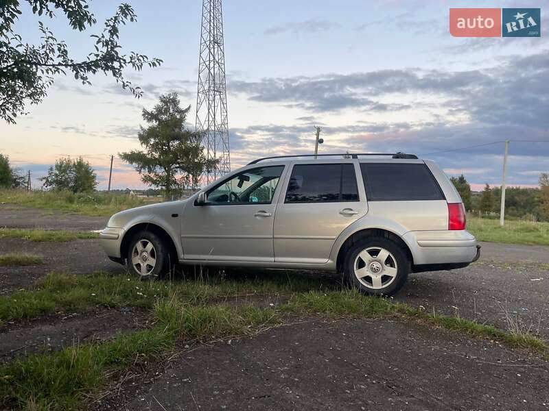 Универсал Volkswagen Bora 2000 в Городке