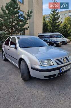 Седан Volkswagen Bora 2001 в Могилев-Подольске