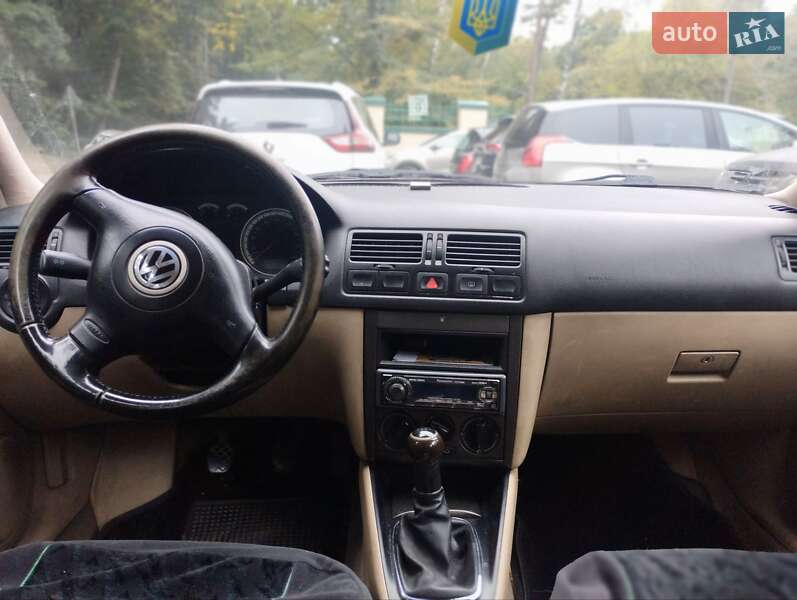 Седан Volkswagen Bora 2000 в Киеве