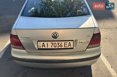 Седан Volkswagen Bora 2001 в  фото 9 Седан Volkswagen Bora 2001 в
