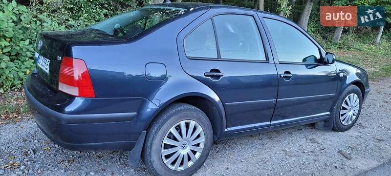 Седан Volkswagen Bora 2004 в Тернополе