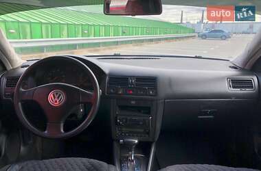 Седан Volkswagen Bora 2004 в 