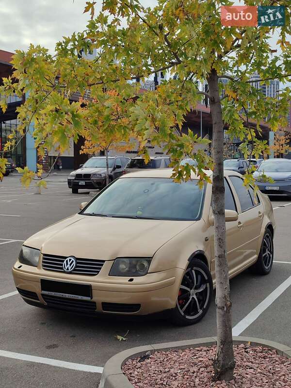 Volkswagen Bora 2002