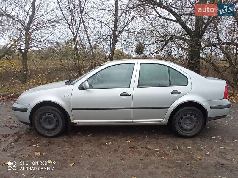 Седан Volkswagen Bora 2004 в Киеве фото 14 Седан Volkswagen Bora 2004 в Киеве