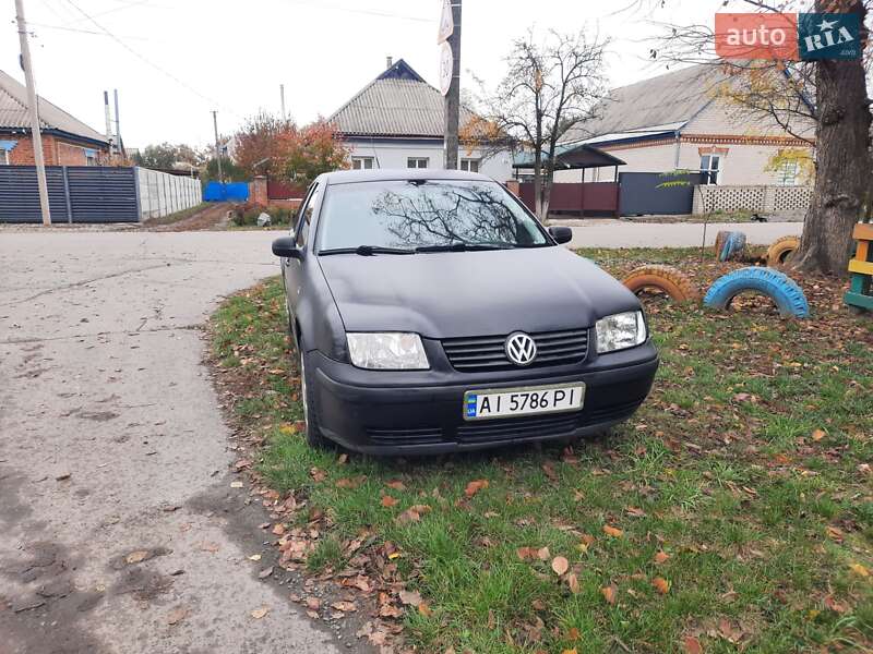 Седан Volkswagen Bora 2001 в Лубнах