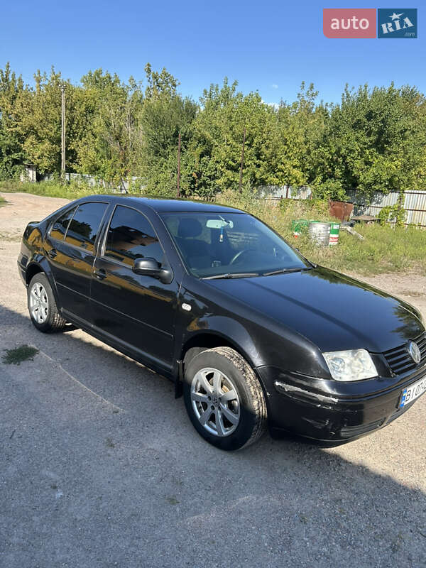 Седан Volkswagen Bora 2003 в Кременчуці