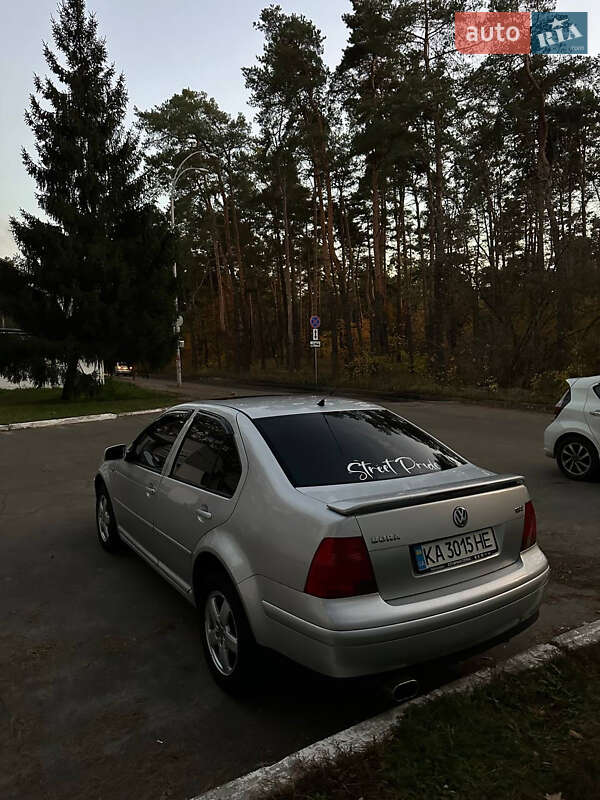 Volkswagen Bora 2002