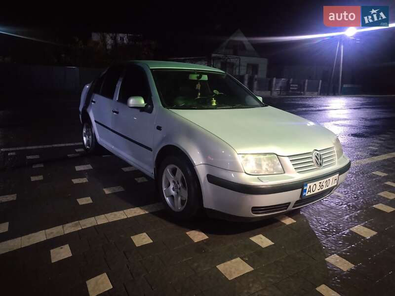 Седан Volkswagen Bora 1999 в Сваляве фото 14 Седан Volkswagen Bora 1999 в Сваляве