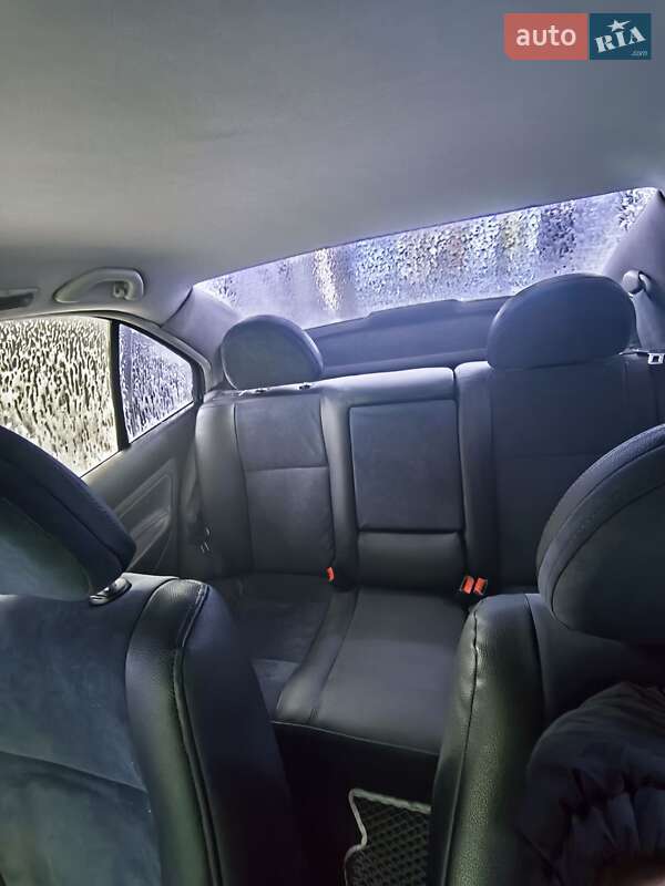 Седан Volkswagen Bora 2000 в Черновцах