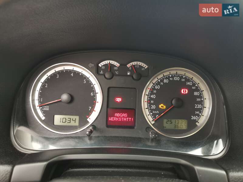 Седан Volkswagen Bora 2003 в Виннице