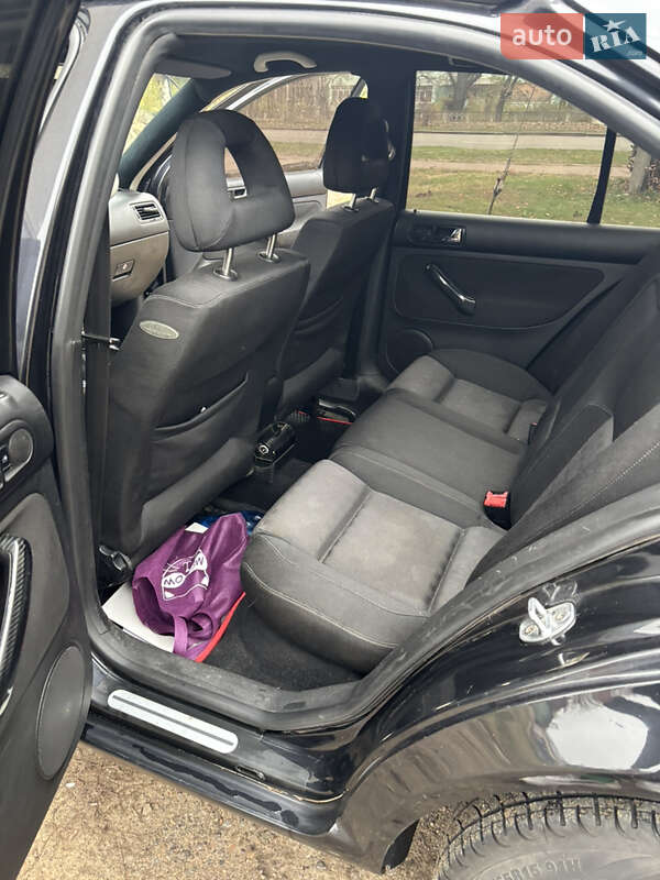 Седан Volkswagen Bora 2001 в Славянске