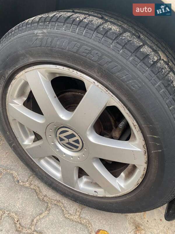 Седан Volkswagen Bora 2003 в Львові