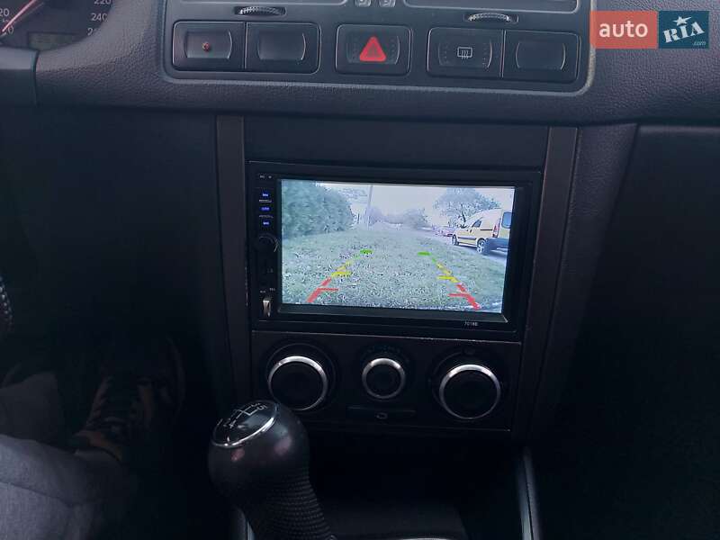 Седан Volkswagen Bora 2003 в Черновцах фото 30 Седан Volkswagen Bora 2003 в Черновцах