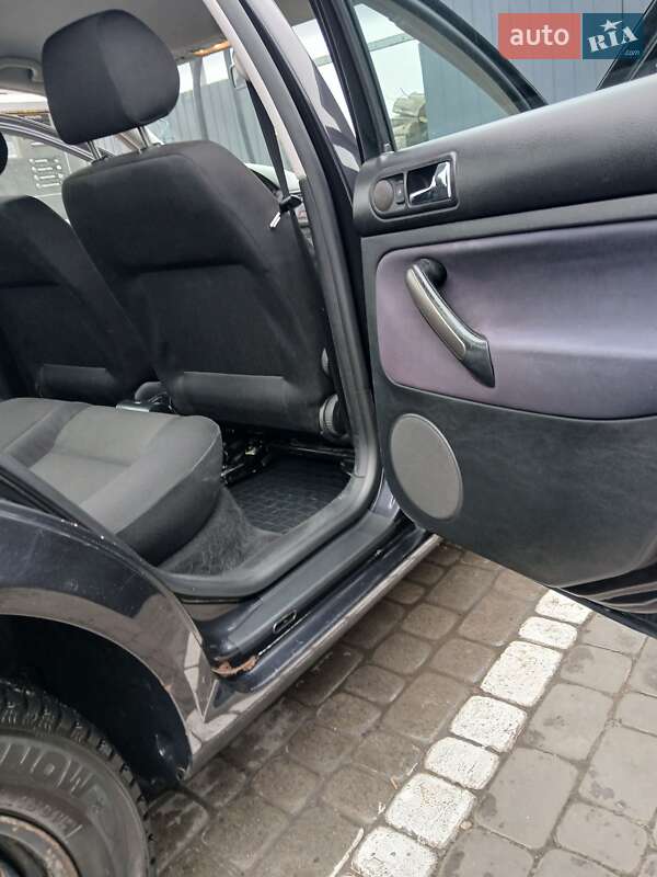 Седан Volkswagen Bora 2005 в Львове