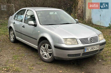 Седан Volkswagen Bora 2001 в Стрые