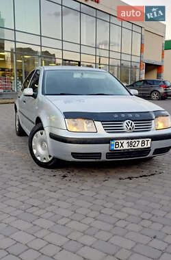 Седан Volkswagen Bora 2000 в Хмельницком