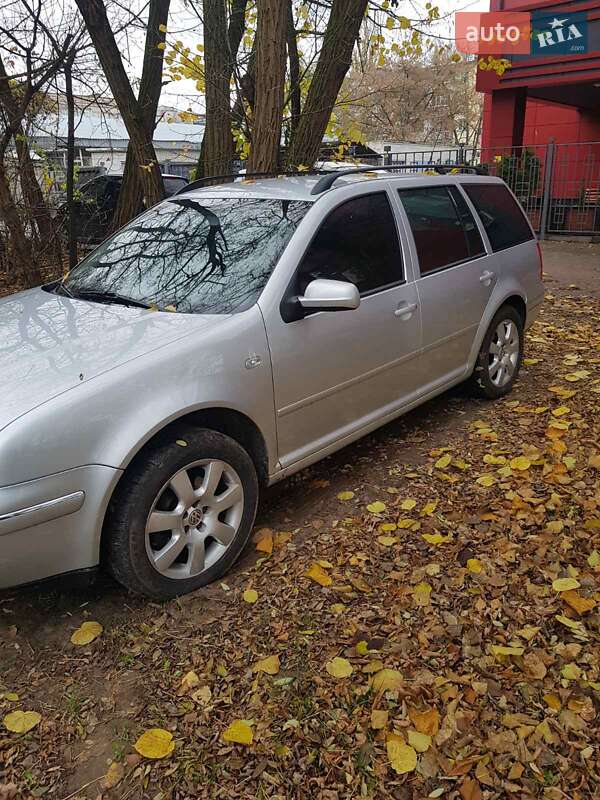 Универсал Volkswagen Bora 2001 в Чернигове
