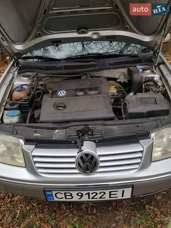 Универсал Volkswagen Bora 2001 в Чернигове