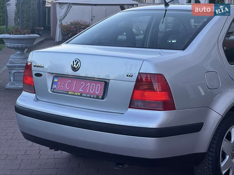 Седан Volkswagen Bora 2000 в Стрые