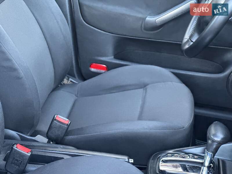 Седан Volkswagen Bora 2000 в Стрые