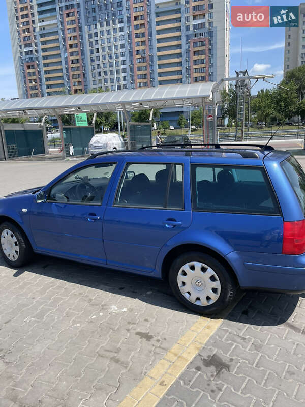 Универсал Volkswagen Bora 2003 в Киеве