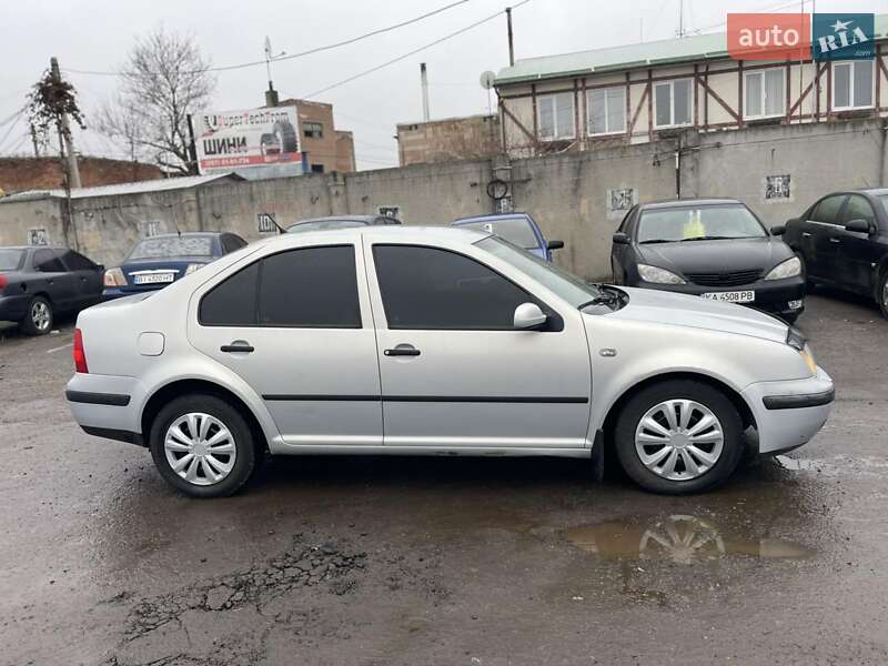 Седан Volkswagen Bora 2000 в Полтаве