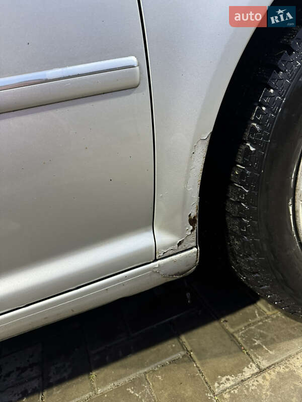 Универсал Volkswagen Bora 2001 в Шептицькому