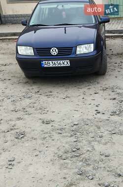 Седан Volkswagen Bora 2001 в Виннице