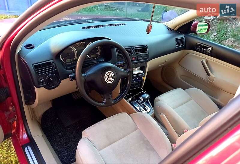 Седан Volkswagen Bora 2001 в Сумах