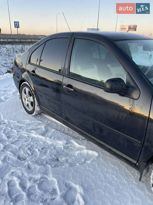 Седан Volkswagen Bora 1999 в Львові