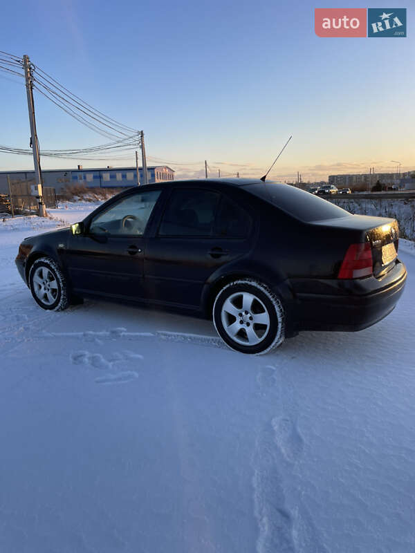 Седан Volkswagen Bora 1999 в Львові