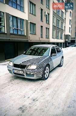 Седан Volkswagen Bora 1998 в Ивано-Франковске