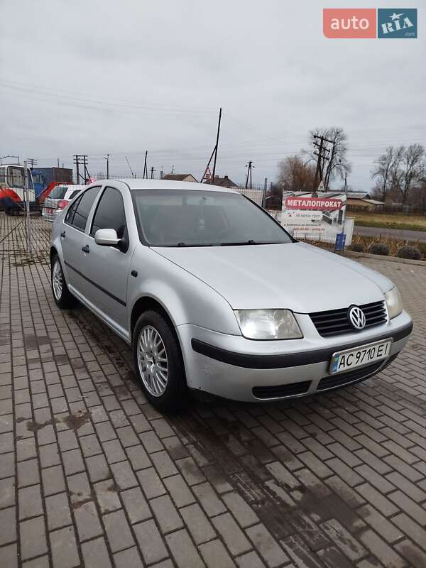 Volkswagen Bora 2003