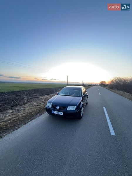 Седан Volkswagen Bora 2000 в Львове