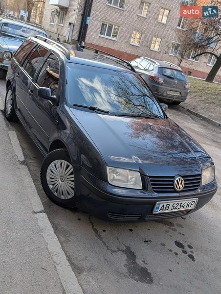 Volkswagen Bora 2001