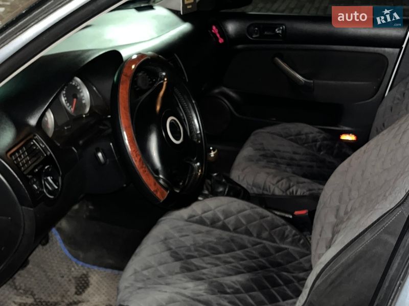 Универсал Volkswagen Bora 2001 в Ровно