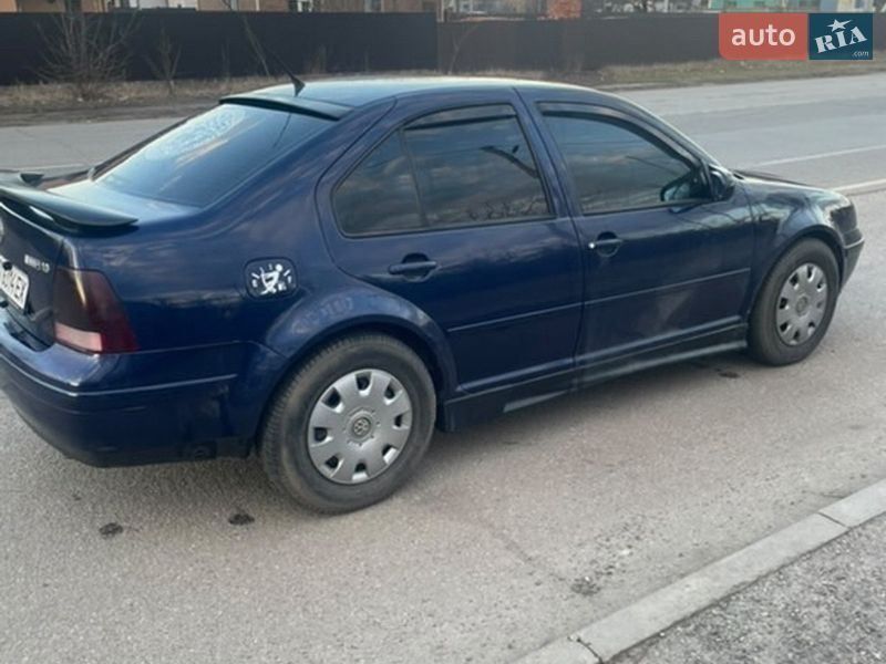 Volkswagen Bora 2000