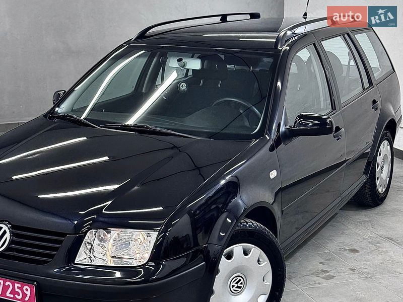 Универсал Volkswagen Bora 2001 в Стрые