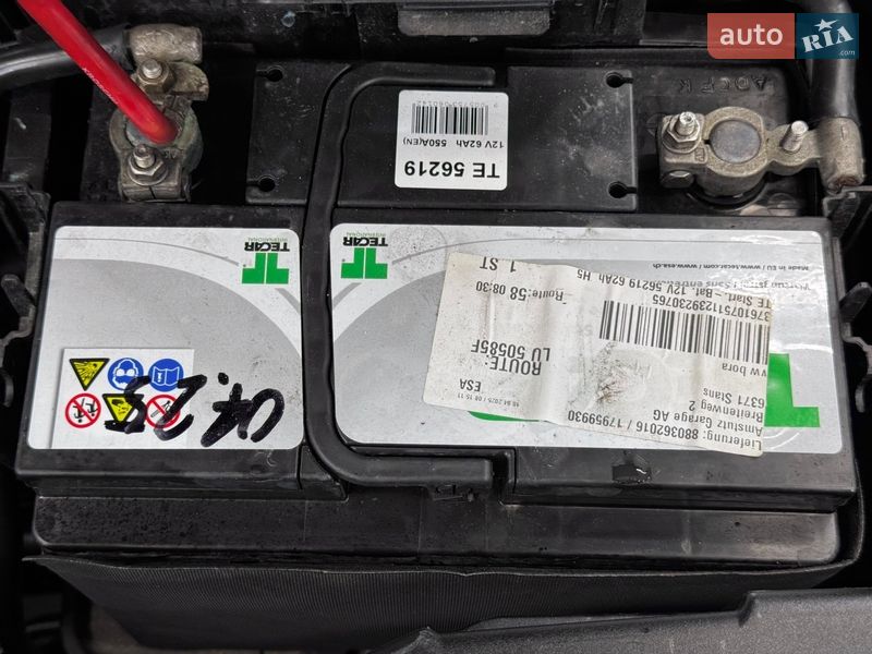 Универсал Volkswagen Bora 2001 в Стрые