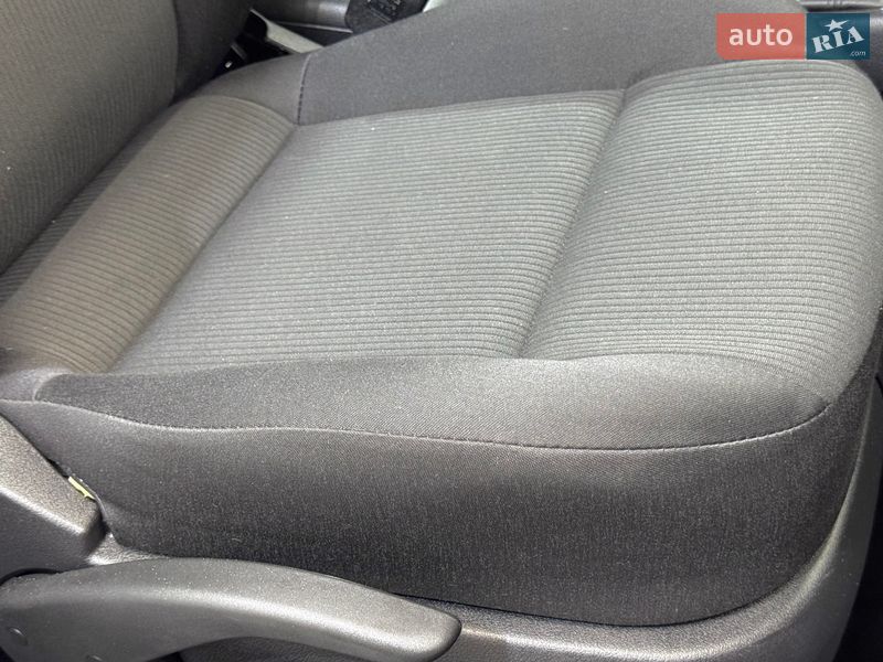 Универсал Volkswagen Bora 2001 в Стрые