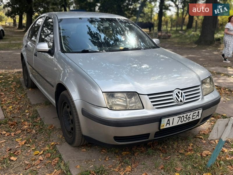 Volkswagen Bora 2001