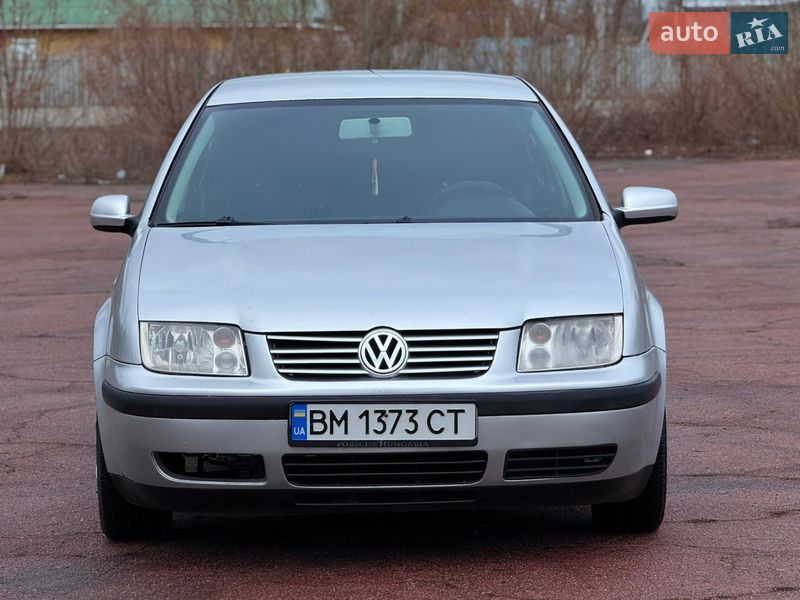 Седан Volkswagen Bora 2004 в Мене