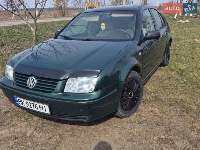 Volkswagen Bora 2001