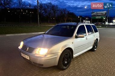 Универсал Volkswagen Bora 2003 в Ровно
