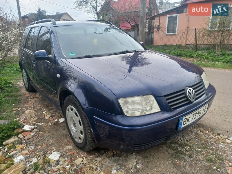 Универсал Volkswagen Bora 2001 в Ровно