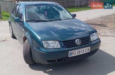 Седан Volkswagen Bora 2003 в Золотоноше