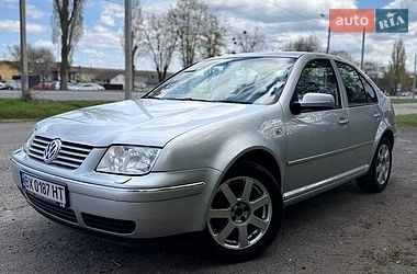 Седан Volkswagen Bora 2003 в Хмельницком
