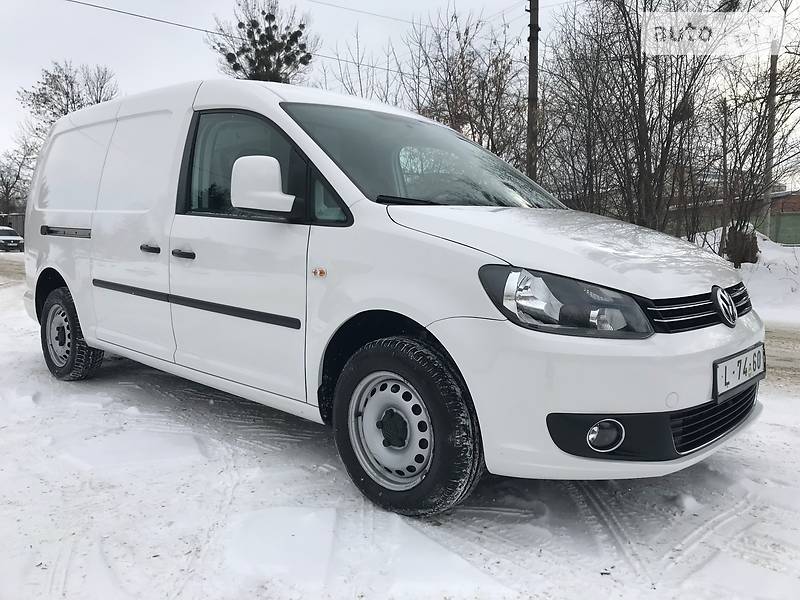 Volkswagen Caddy 2013 года