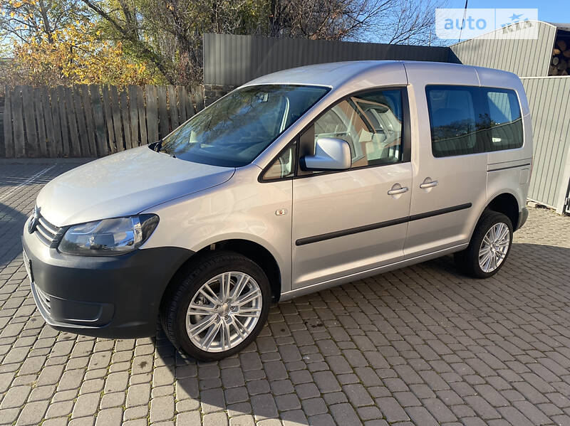 Volkswagen Caddy пасс. LIFE