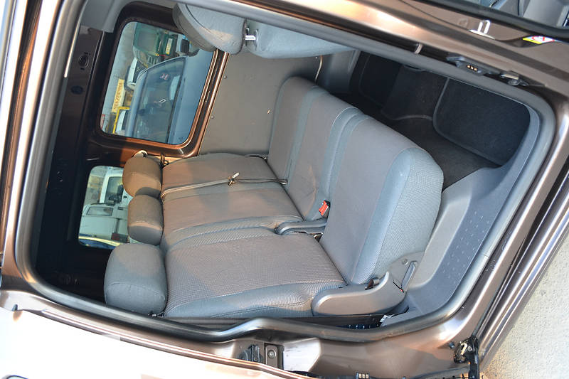 Мінівен Volkswagen Caddy 2011 в Тернополі фото 19 Мінівен Volkswagen Caddy 2011 в Тернополі